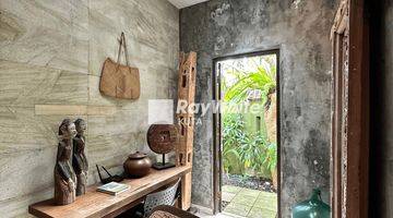 Gambar 4 Botanical Villa For Sale In Kerobokan