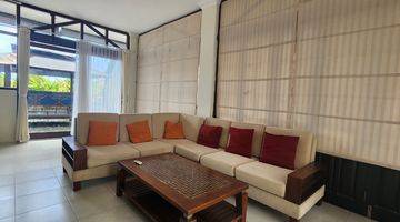 Gambar 3 Beautiful House For Sale In Puri Gading 