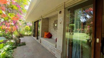 Gambar 5 Beautiful Villa with Big Wonderful Garden in Sanur 