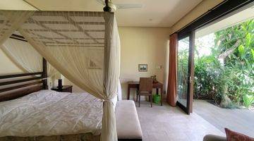 Gambar 4 Beautiful Villa with Big Wonderful Garden in Sanur 