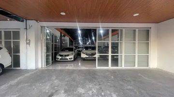 Gambar 1 Showroom for Lease in Denpasar 