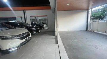 Gambar 4 Showroom for Lease in Denpasar 