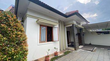 Gambar 2 Rumah 1 Lantai, Mewah, Rapih, Siap Huni