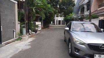 Gambar 4 Jual rumah minimalis modern di perumahan greenville jakarta barat