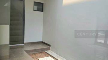 Gambar 4 Disewakan 3 Unit Rumah Baru Summarecon Bekasi 