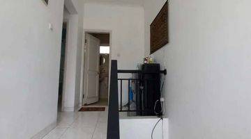 Gambar 4  Rumah Unfurnished Bagus SHM di Cluster navara Modernland