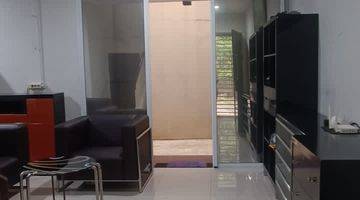 Gambar 3  Rumah Bagus Semi Furnished di Cluster eminent bsd city tangerang, BSD