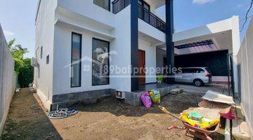 Gambar 5 Brand new 4 bedrooms modern house