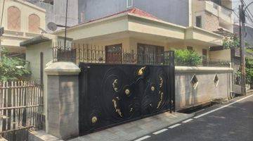 Gambar 1 DIJUAL RUMAH 2 LANTAI BAGUS DI HOOK