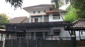 Gambar 1 Rumah 2 Lantai Tanah Besar Bagus Dan Semi Furnished SHM di Pondok Hijau, Bandung