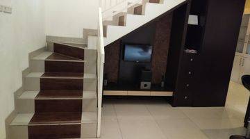 Gambar 5 Rumah Megah Semi Furnished SHM Riung Bandung