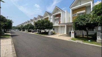 Gambar 4 Rumah 2 Lantai Bagus Semi Furnished SHM di Summarecon Bandung, Bandung