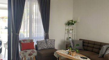 Gambar 2 Rumah 2 Lantai Futuristik Semi Furnished SHM di Podomoro Park Bandung, Bandung