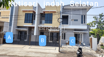 Gambar 1 RUMAH KUTISARI INDAH SELATAN JALAN UTAMA ROW 5 MOBIL