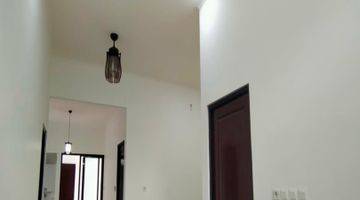 Gambar 3 Dijual Rumah Bagus Di Griya Loka Sektor 1.4 BSD Serpong City