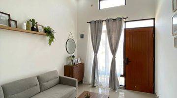 Gambar 2 Rumah Semi Furnished SHM Dekat Dengan 3 Pintu Tol Jorr 2