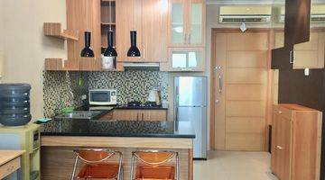 Gambar 5 APARTEMEN YANG DILEWATI MRT DI JAKSEL Apartemen Hampton Park 2 Kamar Tidur Bagus Furnished