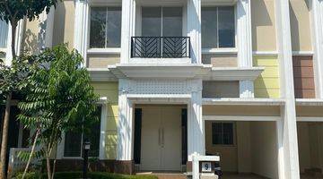 Gambar 1 Rumah cluster caribean summarecon serpong di kawan springs