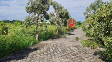 Gambar 3 Tanah Premium Jalan Utama Dekat Pantai Cinta Kedungu