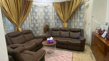 Gambar 4 Dijual Rumah Hoek Semi Furnished di Taman Pulogebang 