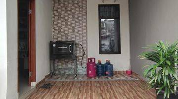 Gambar 1 Dijual Rumah Turun Harga di Harapan Indah Bekasi 