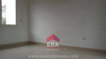 Gambar 4 Dijual Rumah 2 Lantai Grand Taruma SHM Hanya 1m an Aja