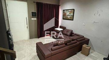 Gambar 5 Dijual Rumah 2 Lantai Semi Furnished di Grand Taruma Karawang