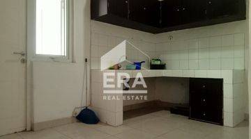 Gambar 5 Disewakan Rumah Semi Furnished di Grand Taruma Karawang