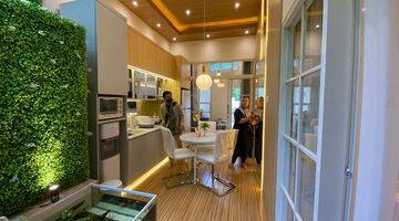 ruang makan hanya 1 unit, rumah smarthome