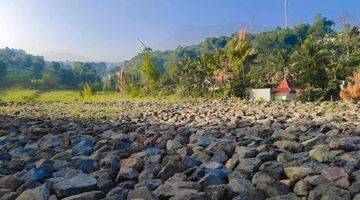 Gambar 4 Tanah shm di puncak dekat hotel dan wisata 