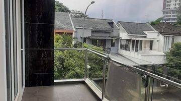 Gambar 3 Rumah bagus 2 lantai siap huni di The Green, BSD 