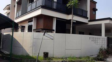 Gambar 1 Rumah baru minimalis modern di Griya loka BSD 