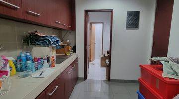 Gambar 3 Essence Darmawangsa High Floor 3+1 BR Apartment