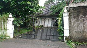 Gambar 2 Dijual Rumah Bagus di Kemang, Jakarta Selatan