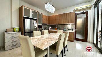 Gambar 3 Pondok Indah, Rumah Modern Minimalis Dijual