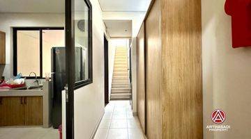 Gambar 5 Pondok Indah, Rumah Modern Minimalis Dijual