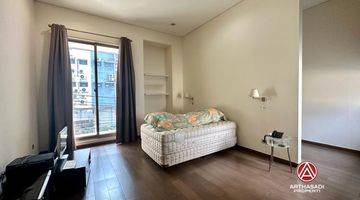 Gambar 1 Pondok Indah, Rumah Modern Minimalis Dijual