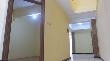 Gambar 4 Dijual Cepat Harga Bu Rumah 2 Lantai 6 Kamar di Pamulang 2 