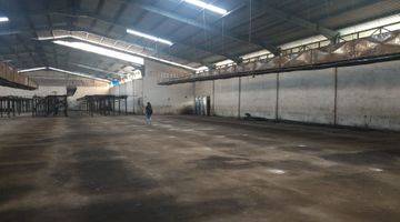 Gambar 2 Gudang Ready Leuwigajah main road  Bagus 20000 m SHM