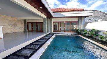 Gambar 3 Leasehold Villa “Gabriel” 2 Bedrooms Kerobokan  Furnished