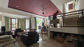 Gambar 4 For Rent Villa 3 Bedrooms 2 Floors  Furnished Tumbak Bayuh West Canggu