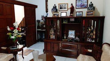 Gambar 2 Di jual rumah 2 lt full furnish Ciledug Tangerang