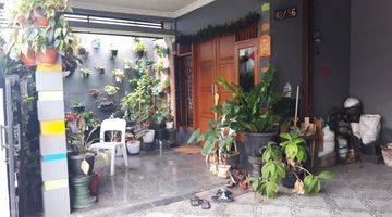 Gambar 2 Di jual rumah 2 lt, bagus, rapih dan terawat