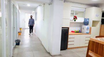 Gambar 4 Ruang Kantor Terjangkau Untuk Startup, Full Furnished Siap Pakai