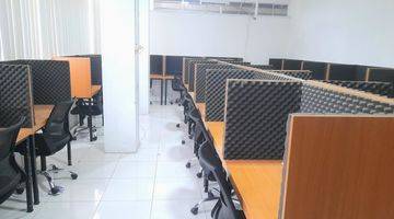 Gambar 3 Ruang Kantor Premium Full Furnished Lokasi Pusat Kota Jogja