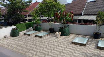 Gambar 2 Rumah Asri Terawat 2 Lantai Semi Furnished Siap Huni di Batununggal Bandung