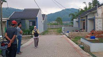 Gambar 2 Rumah Asri Di Bintang Cikuya Asri, Lagadar, Margaasih,  Kabupaten Bandung 