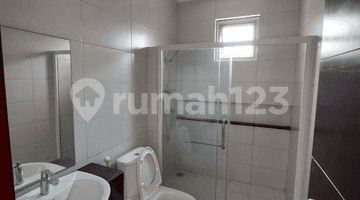 Gambar 2 Disewakan Rumah Golf Island 2 Lantai Ukuran 8x20 Unfurnished 