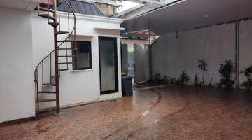 Gambar 5 Rumah Tanah Luas Murah Kemang Bebas Banjir