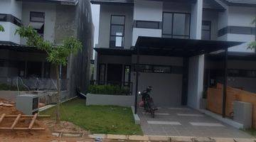 Gambar 1 Dijual Rumah Posisi Hook Tengah